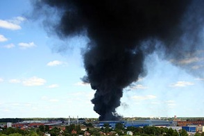 Пожар на складе резиновых изделий, 24.07.2008, г. Лобня МО