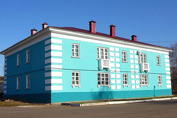 Один из отремонтированных жилых домов. малоархангельск. 2008 год.