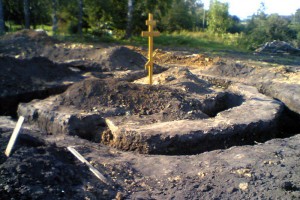 Строительство храма в селе Троицкое.