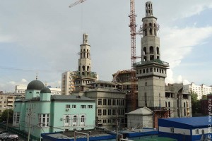 Строительство новой соборной мечети в Москве на проспекте Мира. 2012 год.